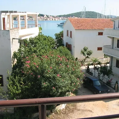 By The Sea - 9127 * Rogoznica (Sibenik-Knin)