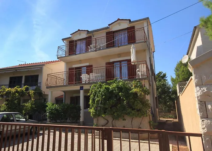 Appartement By The Sea - 9127