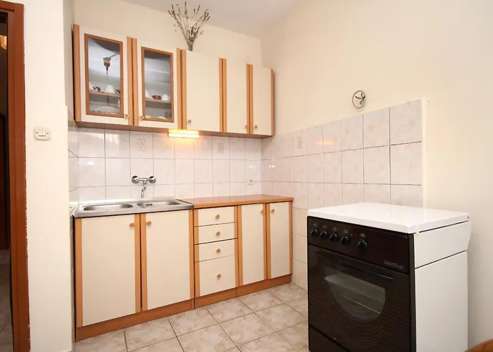 By The Sea - 9127 * Rogoznica (Sibenik-Knin)